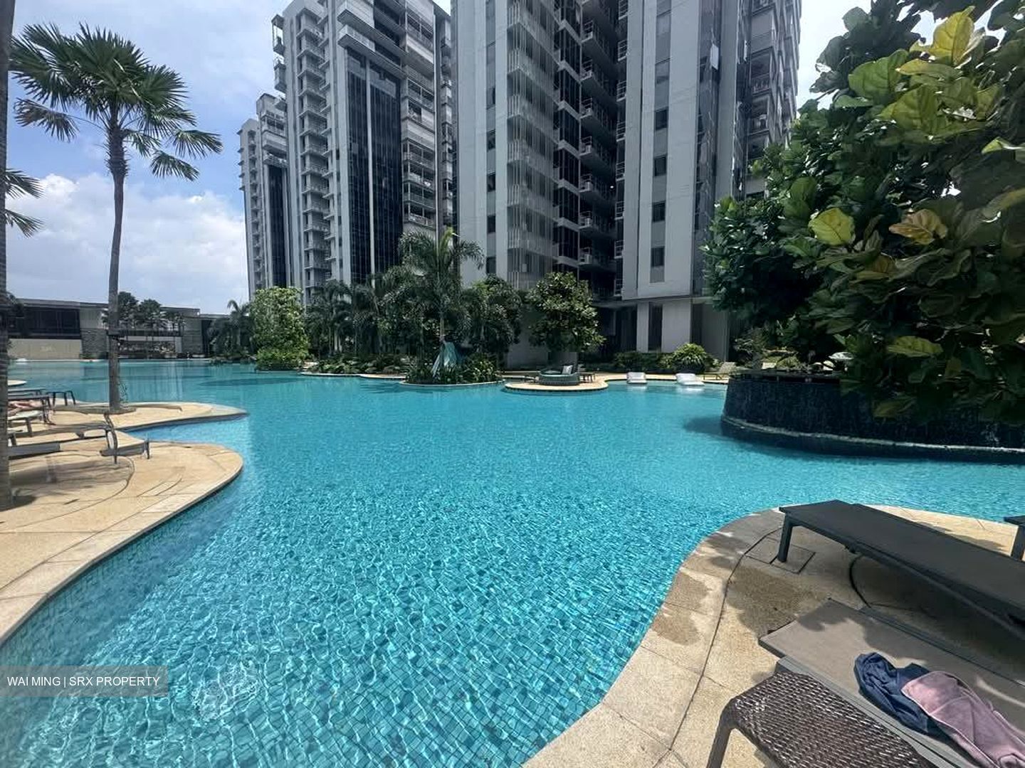 The Florence Residences (D19), Apartment #533492461